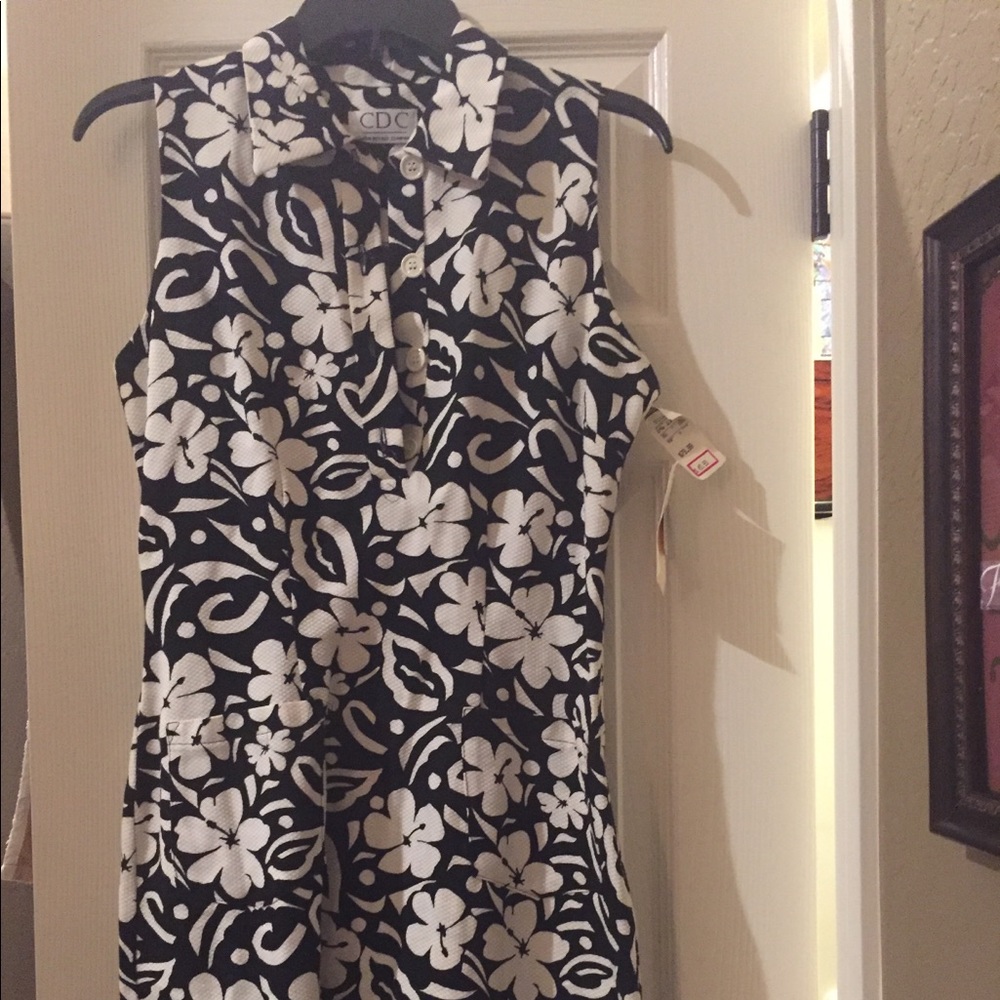 New black and white floral dress
